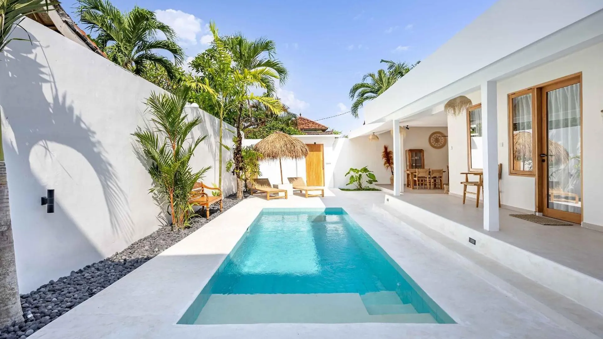 Villa Casa Kokoon - New Bright & Quiet 2Br Mertanadi Seminyak With Private Pool And Parking