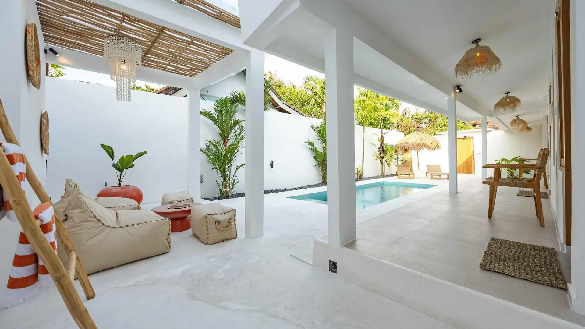 Villa Casa Kokoon - New Bright & Quiet 2Br Mertanadi Seminyak With Private Pool And Parking